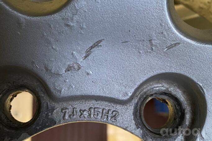 Fondmetal, valuveljed