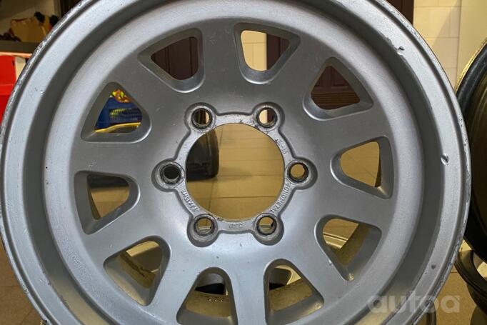 Fondmetal, valuveljed