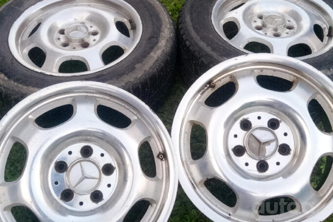 Mercedes, valuveljed