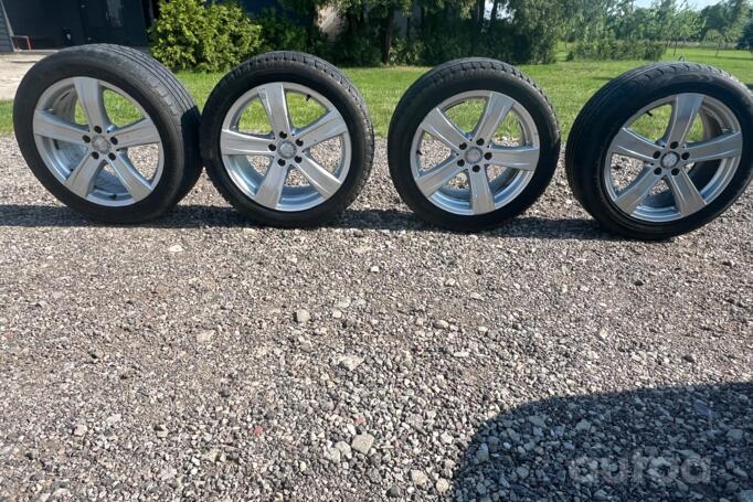 Mercedes-benz, valuveljed