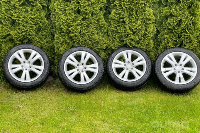 Mercedes, valuveljed