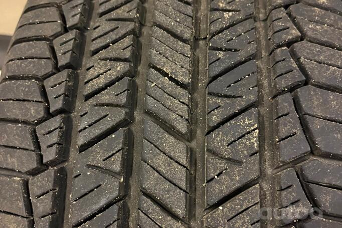 Audi Ronal, valuveljed