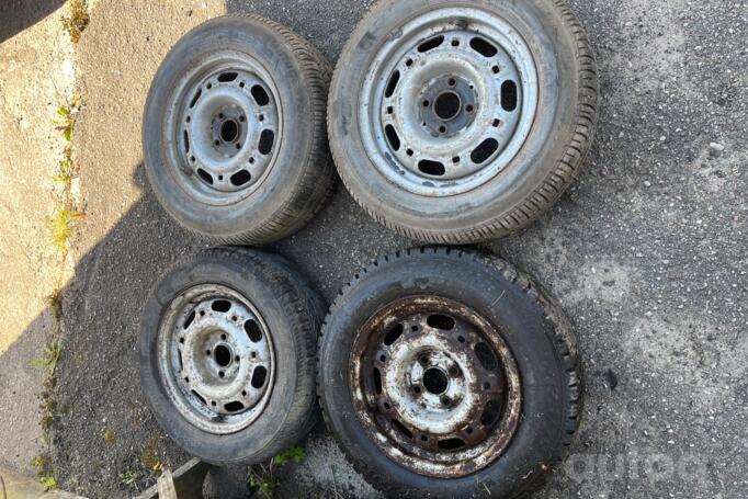 Muu, terasest stantsitud