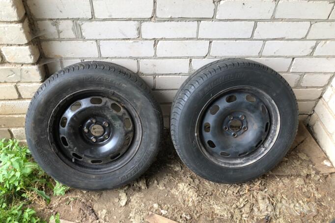 Muu, terasest stantsitud