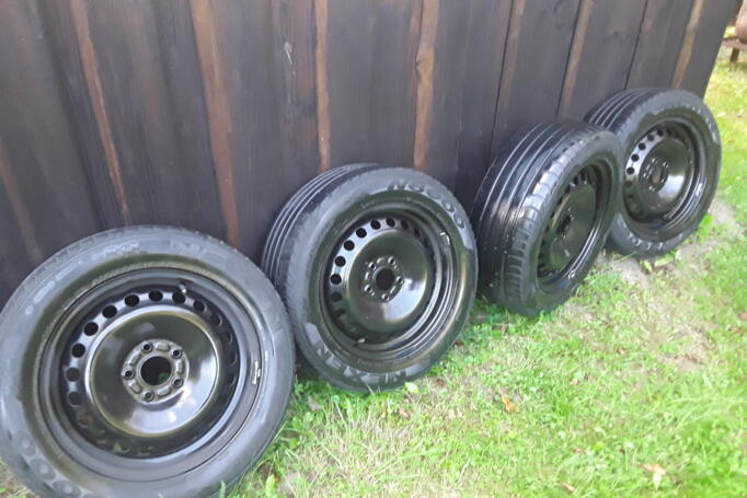 Ford, terasest stantsitud