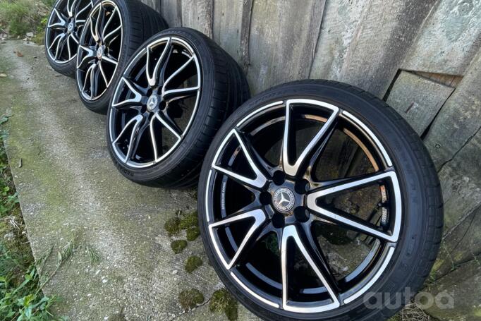 Mercedes, valuveljed