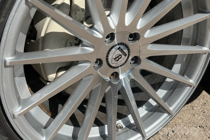 Barotelli, valuveljed