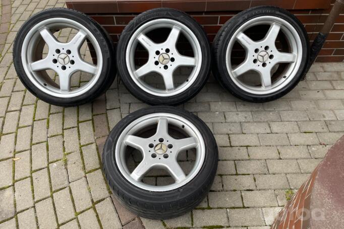 Mercedes Benz AMG, valuveljed