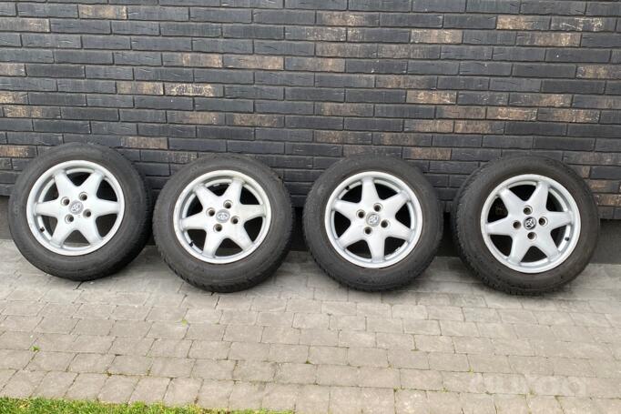 Toyota Yaris, valuveljed