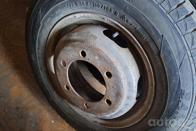 Muu, terasest stantsitud