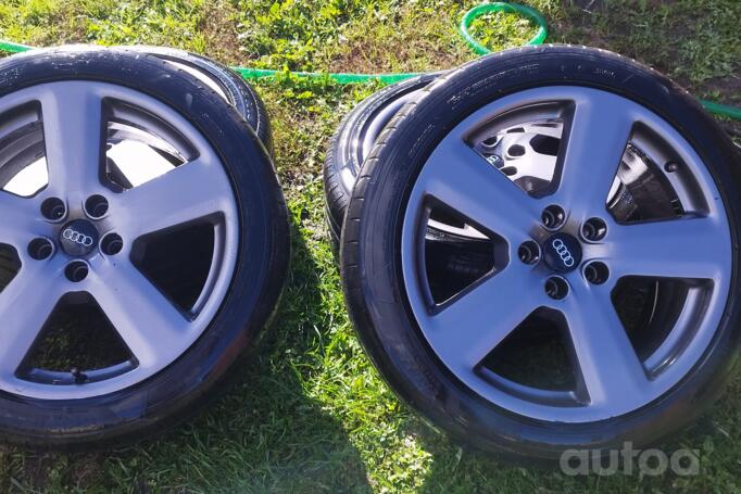Audi, valuveljed