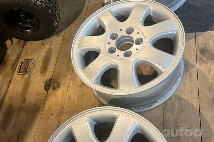 Mercedes, valuveljed