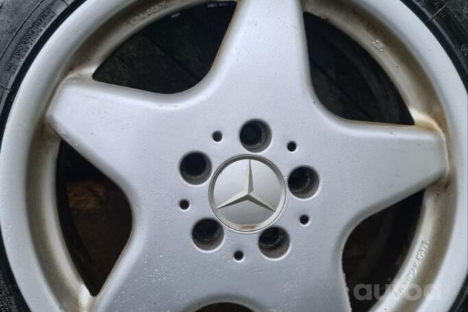 Mercedes-Benz, valuveljed