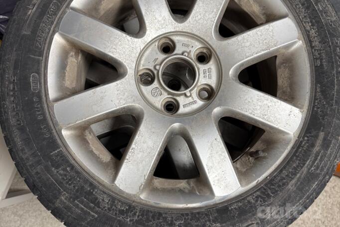 Volkswagen, valuveljed