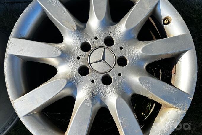 Mercedes Benz, valuveljed