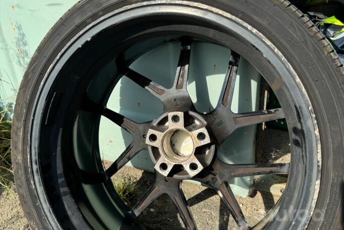 Gianelle, valuveljed