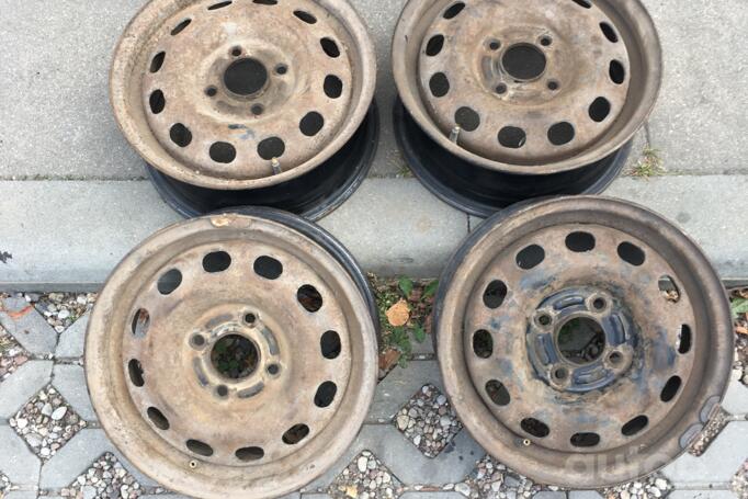 Ford, terasest stantsitud