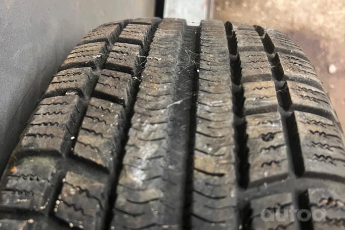 Ford, terasest stantsitud