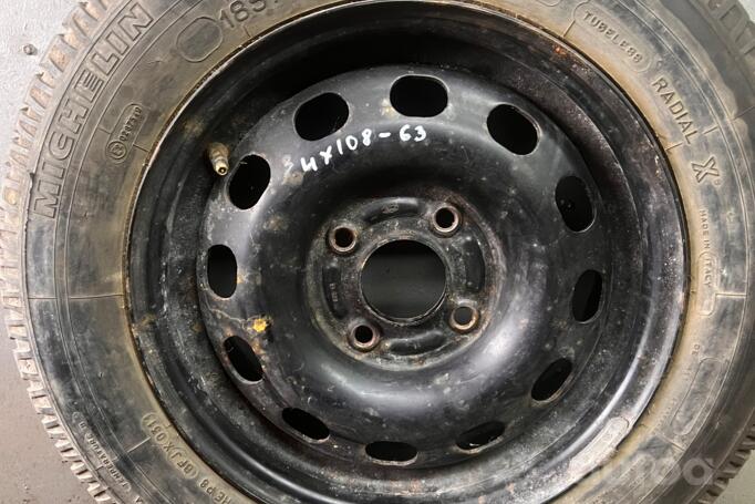 Ford, terasest stantsitud