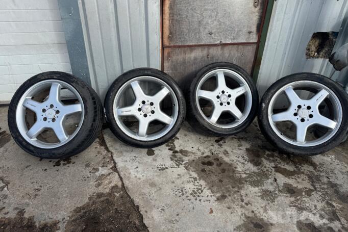 Mercedes, valuveljed