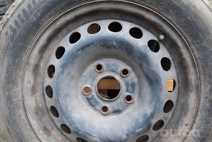 Muu, terasest stantsitud