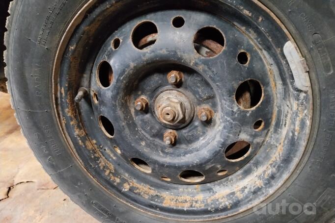 Muu, terasest stantsitud