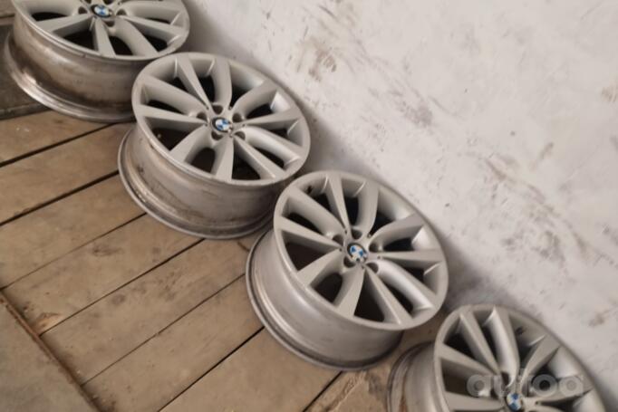 Bmw style 331, valuveljed