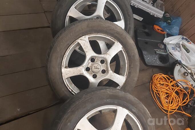 Audi, terasest stantsitud