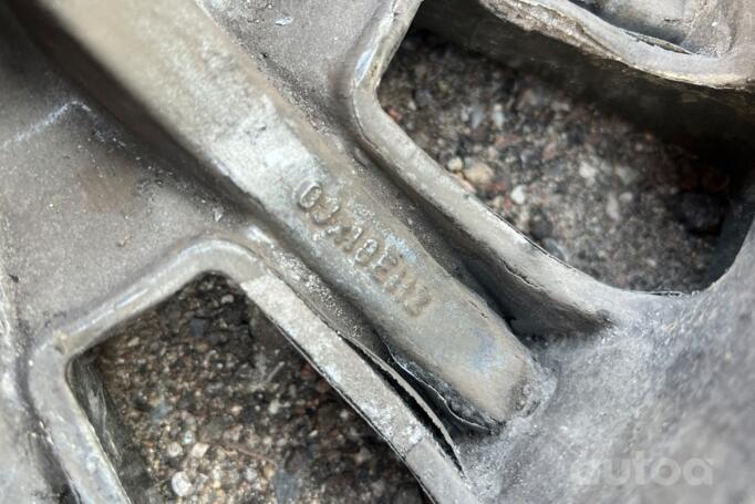 Bmw, valuveljed