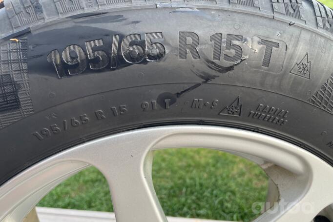 Toyota, valuveljed