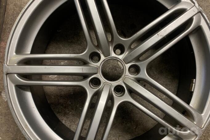 Audi, valuveljed