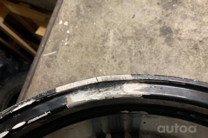 Audi, valuveljed