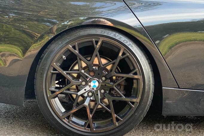 Bmw, valuveljed
