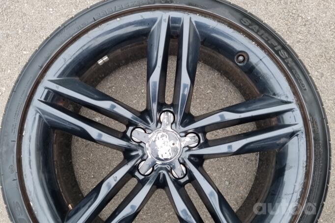 Audi, valuveljed