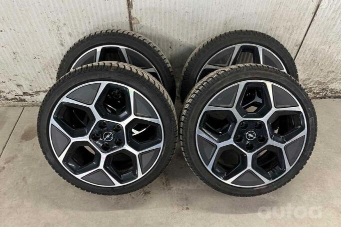 Opel, valuveljed