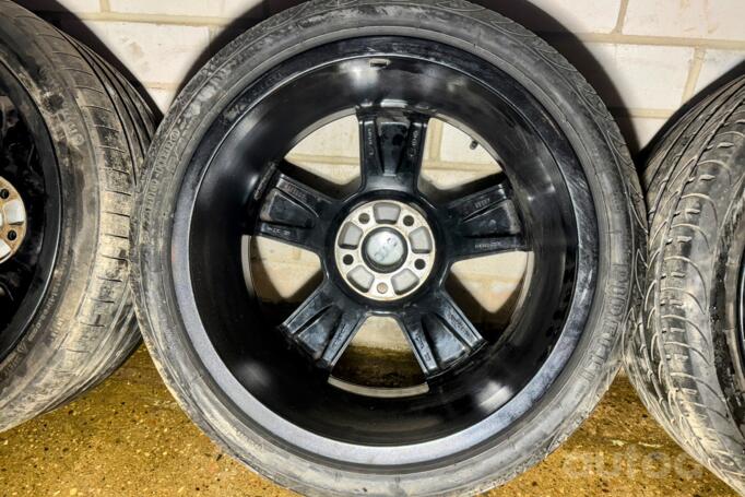 Audi, valuveljed