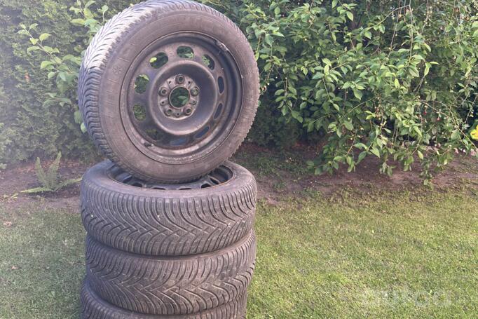 Muu, terasest stantsitud