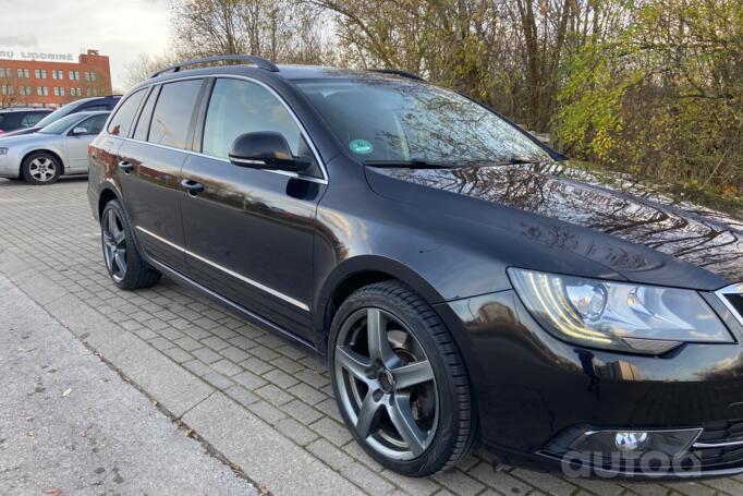 Nežinomas, valuveljed