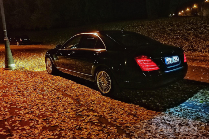 Mercedes, valuveljed