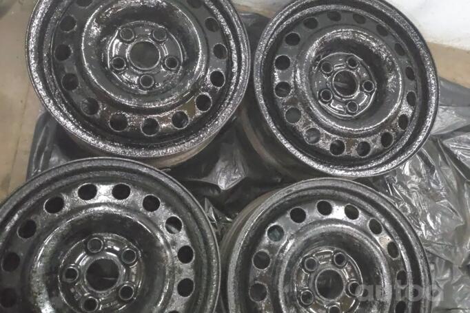 Muu, terasest stantsitud