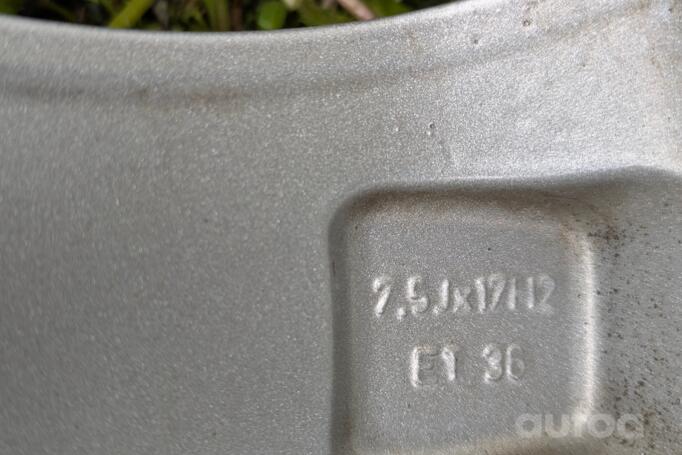 Mercedes, valuveljed