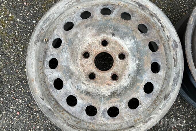 Muu, terasest stantsitud