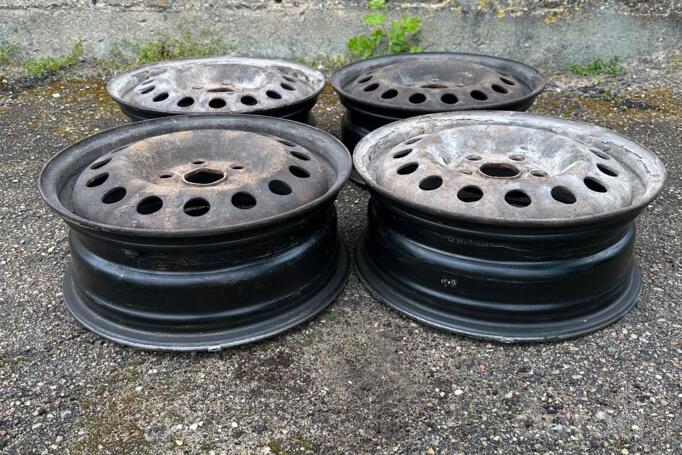 Muu, terasest stantsitud