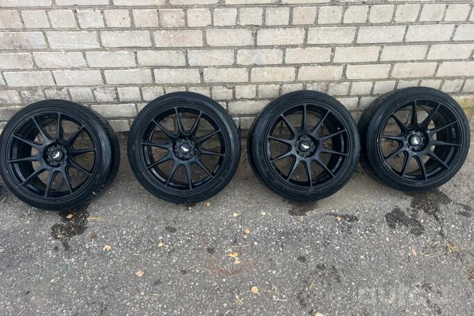 Japan Raicing, valuveljed