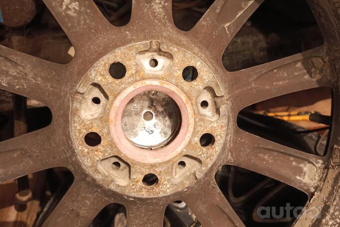 Com4wheels, valuveljed