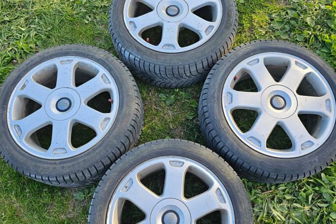 Audi Avus R17, valuveljed