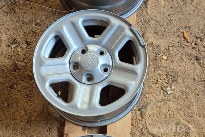 Jeep, terasest stantsitud