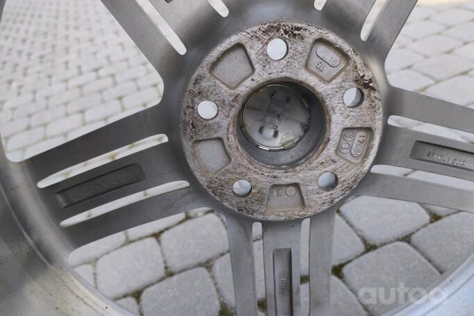 Neoriginalus, valuveljed