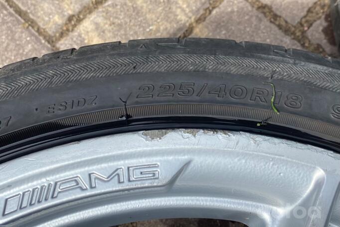 Mercedes, valuveljed