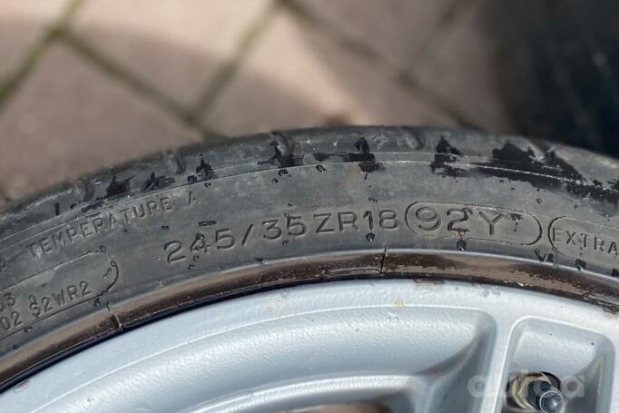 Mercedes, valuveljed